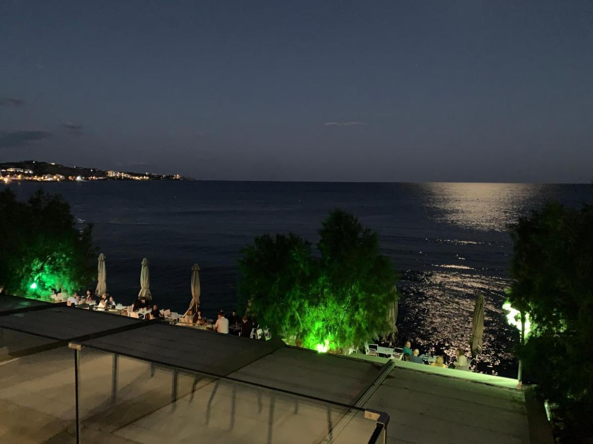 Central Urban Luxury Sea View Apt Since 2009 Ierápetra Extérieur photo