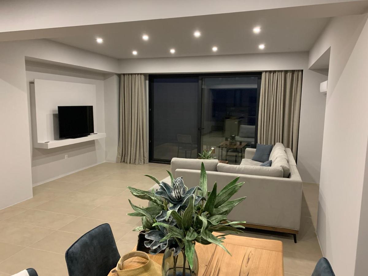 Central Urban Luxury Sea View Apt Since 2009 Ierápetra Extérieur photo